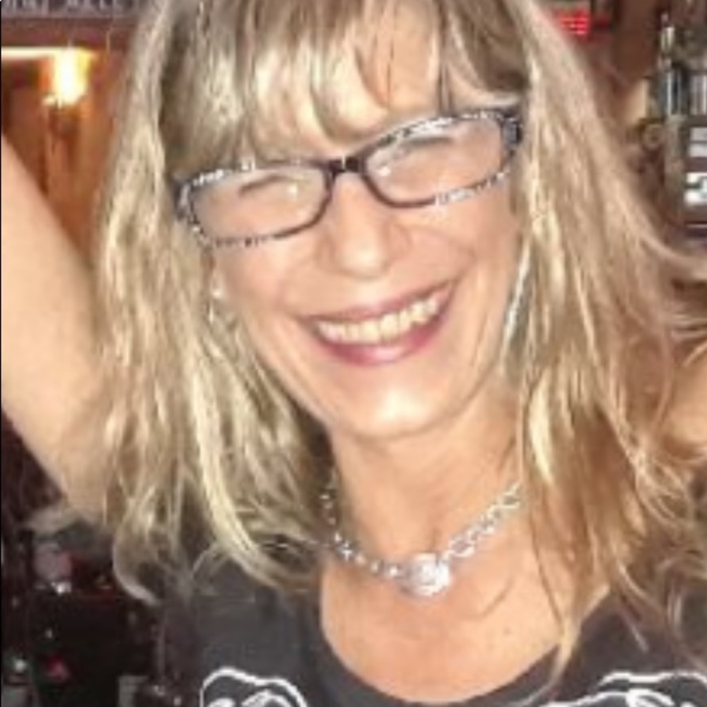 Meet your Posher, Sheri